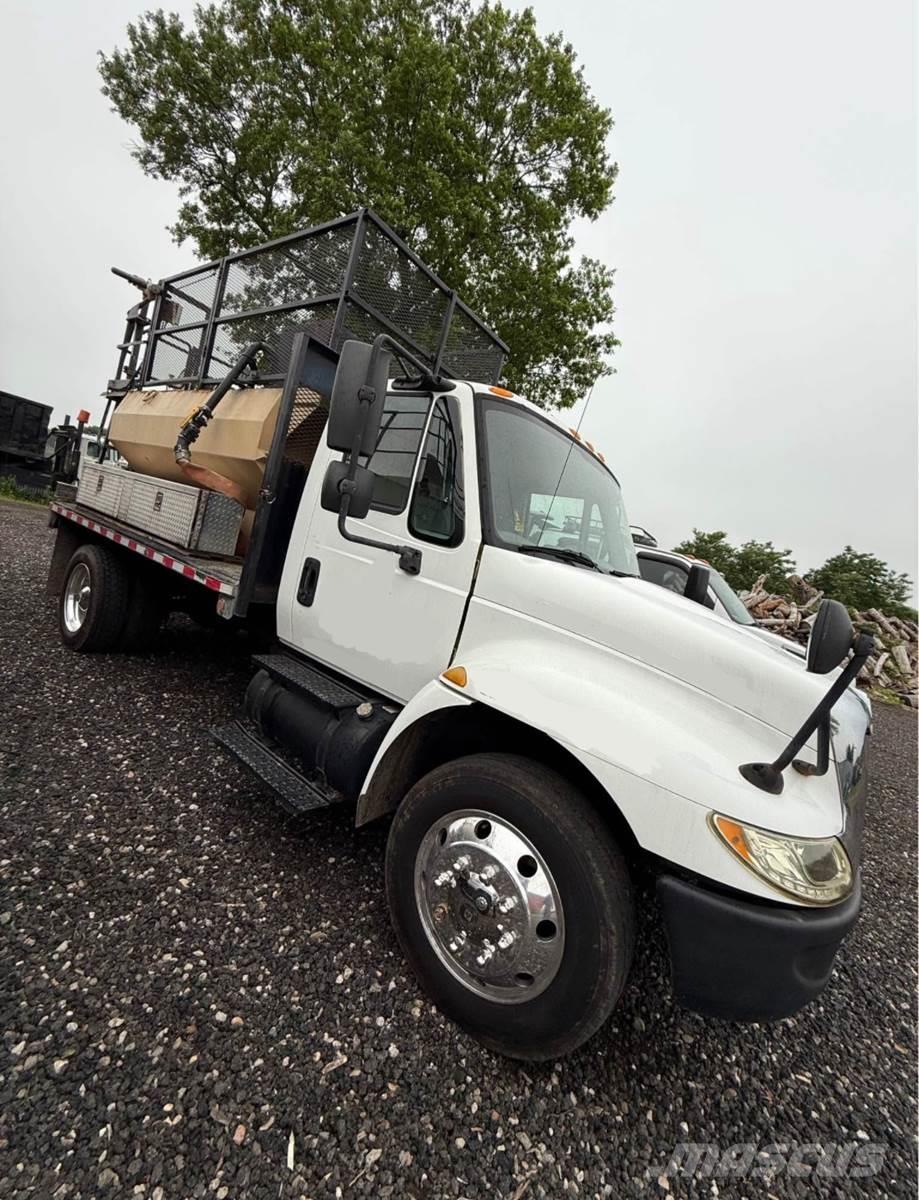 Finn T120 Tolvas receptoras, sopladoras y elevadoras