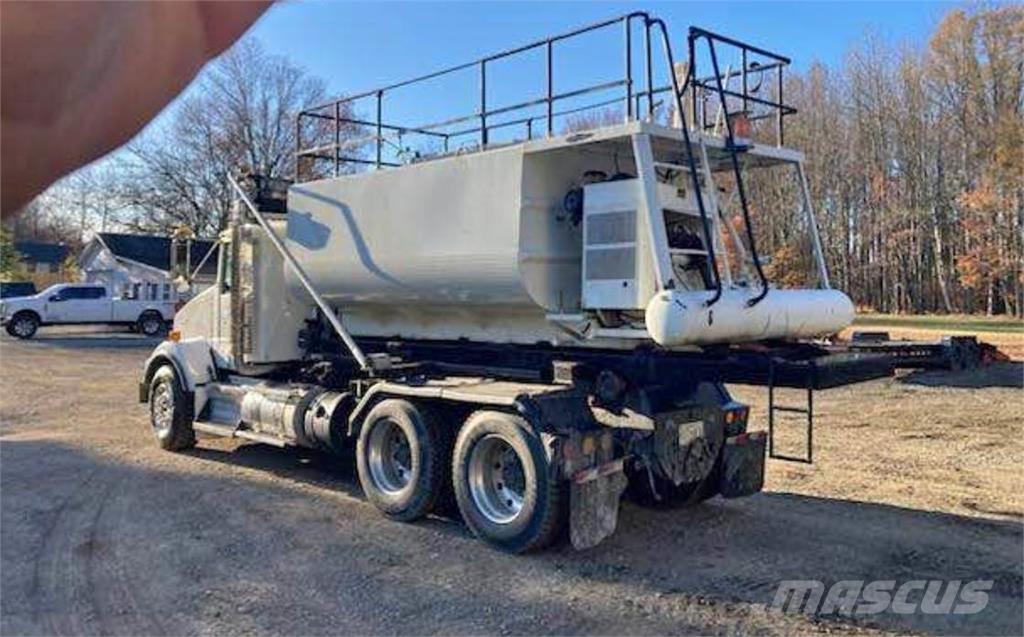 Finn T240 Tolvas receptoras, sopladoras y elevadoras