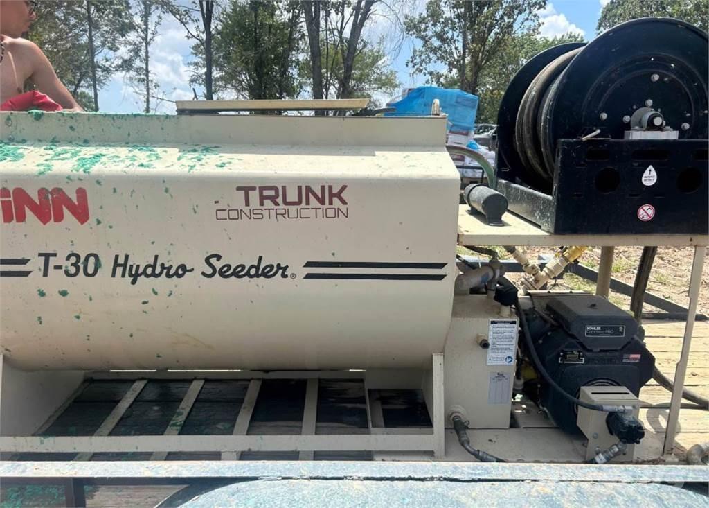 Finn T30 Tolvas receptoras, sopladoras y elevadoras