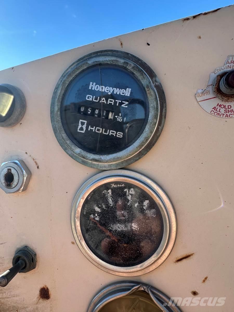 Finn T330 Tolvas receptoras, sopladoras y elevadoras