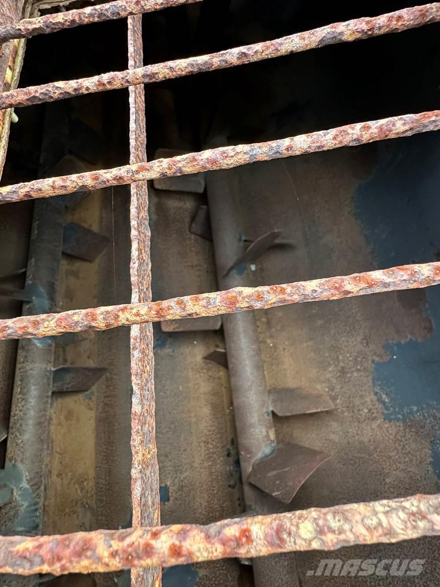 Finn T330 Tolvas receptoras, sopladoras y elevadoras