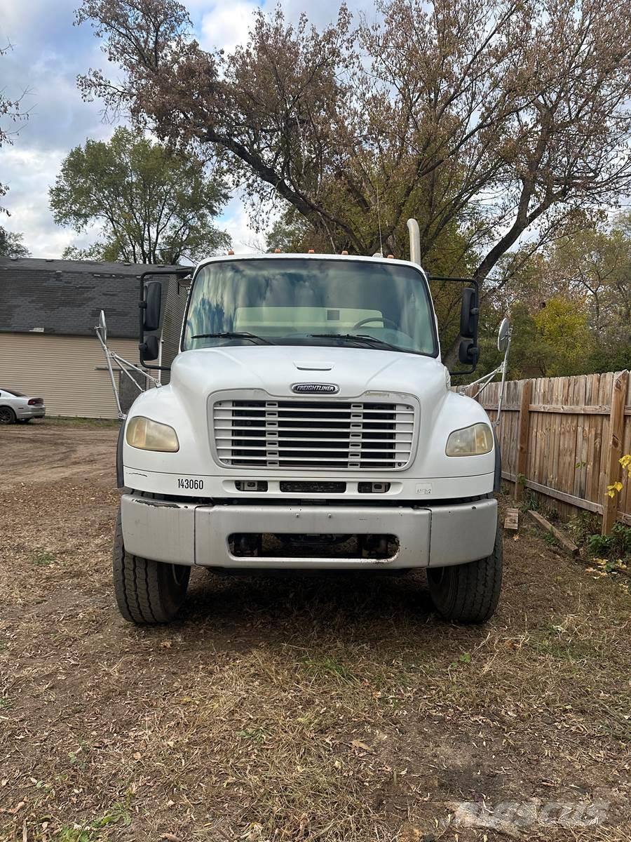 Finn T330 Tolvas receptoras, sopladoras y elevadoras