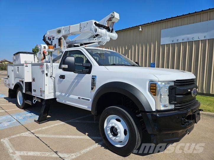 Ford F-550 Plataformas sobre camión