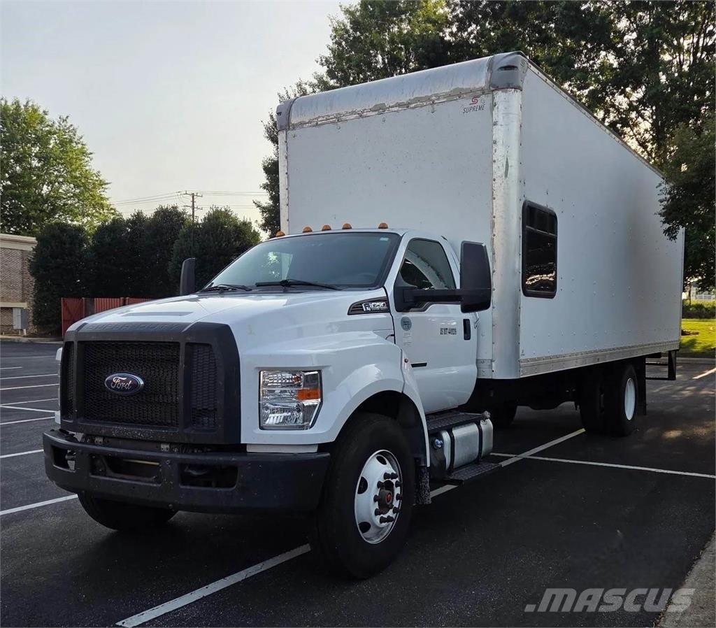 Ford F-650 Camiones con caja de remolque