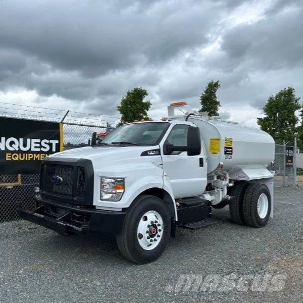 Ford F-750 Camiones cisternas