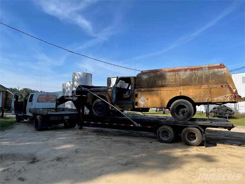 GMC C4500 Camiones de cama baja