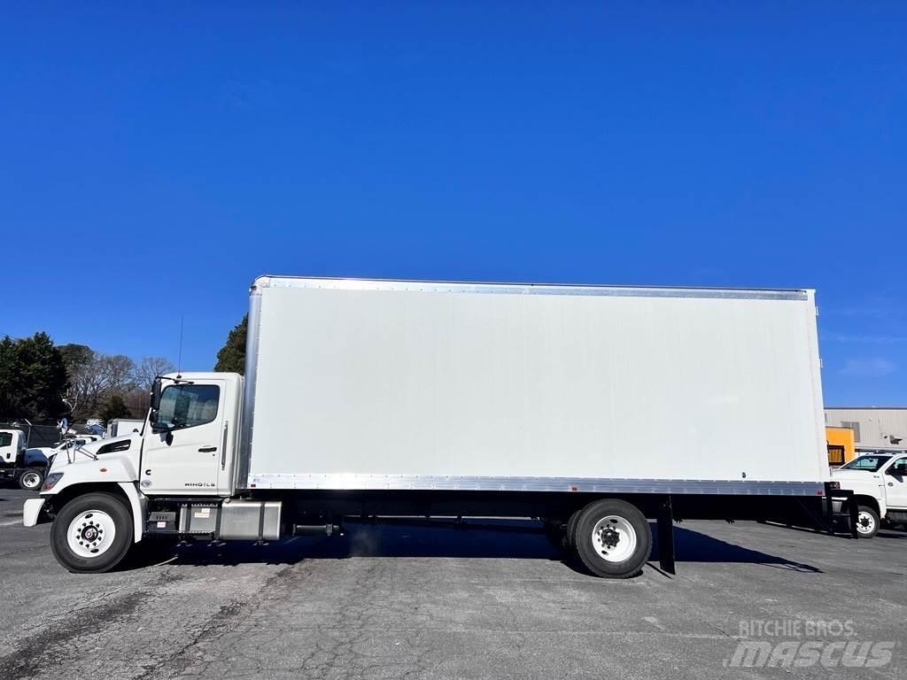 Hino L6 Camiones con caja de remolque