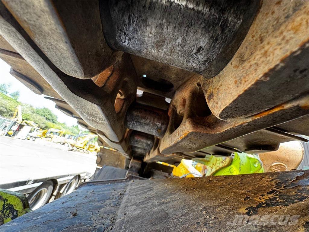 JCB 220XLC Excavadoras sobre orugas