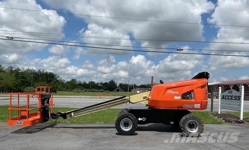 JLG 400S Plataformas con brazo de elevación telescópico