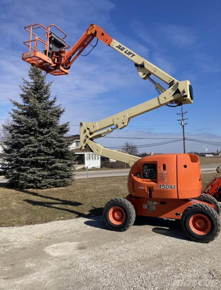 JLG 450AJ Plataformas con jaula de elevación