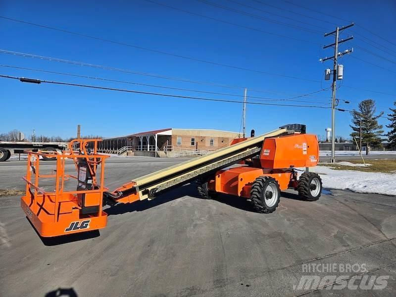 JLG 600S Plataformas con brazo de elevación telescópico