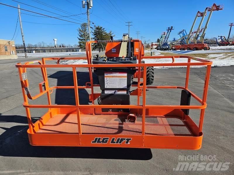 JLG 600S Plataformas con brazo de elevación telescópico