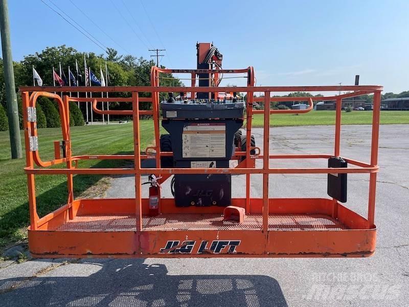 JLG 800AJ Otras plataformas elevadoras