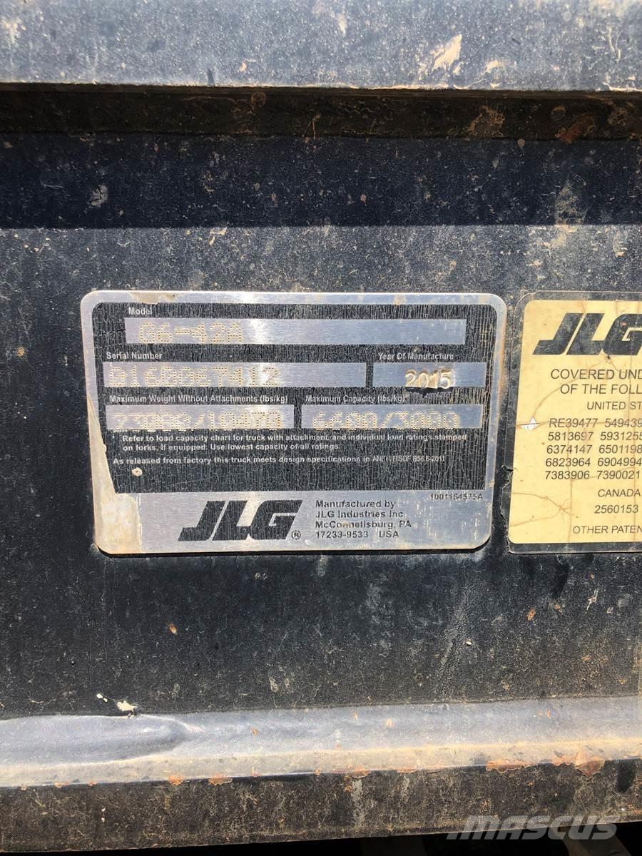 JLG G6-42A Plataformas con brazo de elevación telescópico