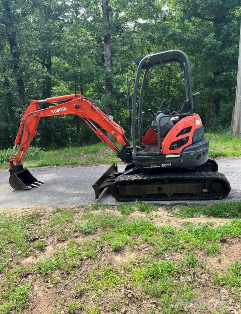 Kubota U25 Miniexcavadoras