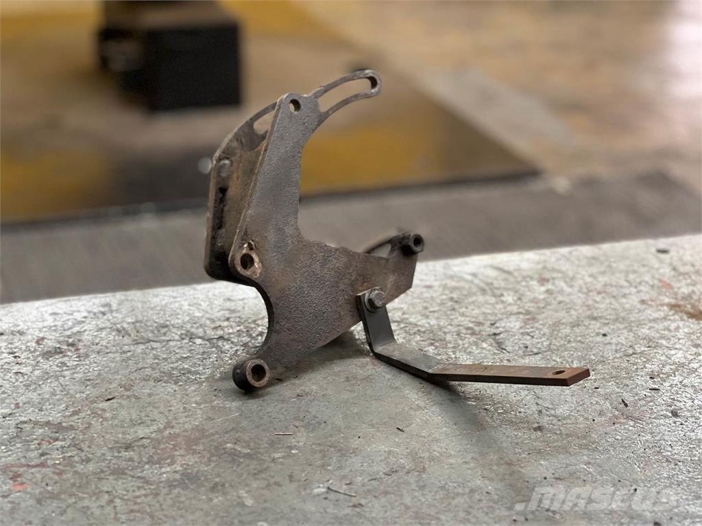 Mack  Otros componentes