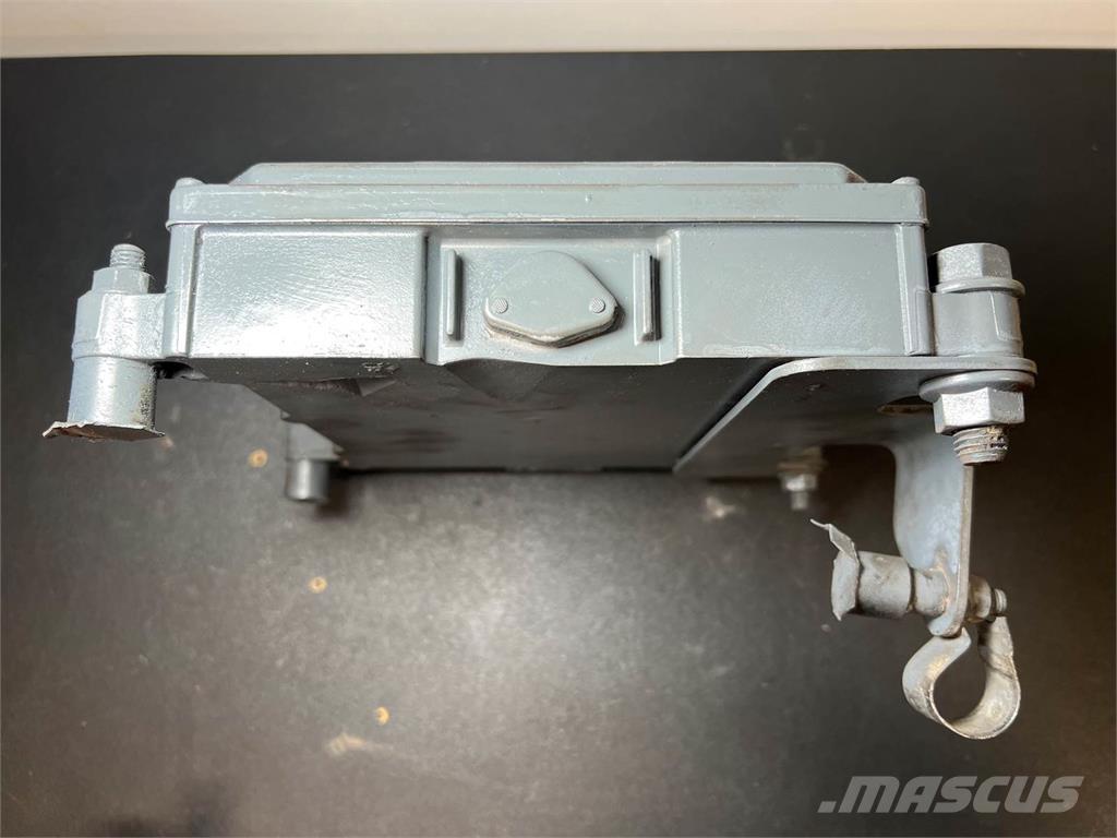 Mack AMI Componentes electrónicos