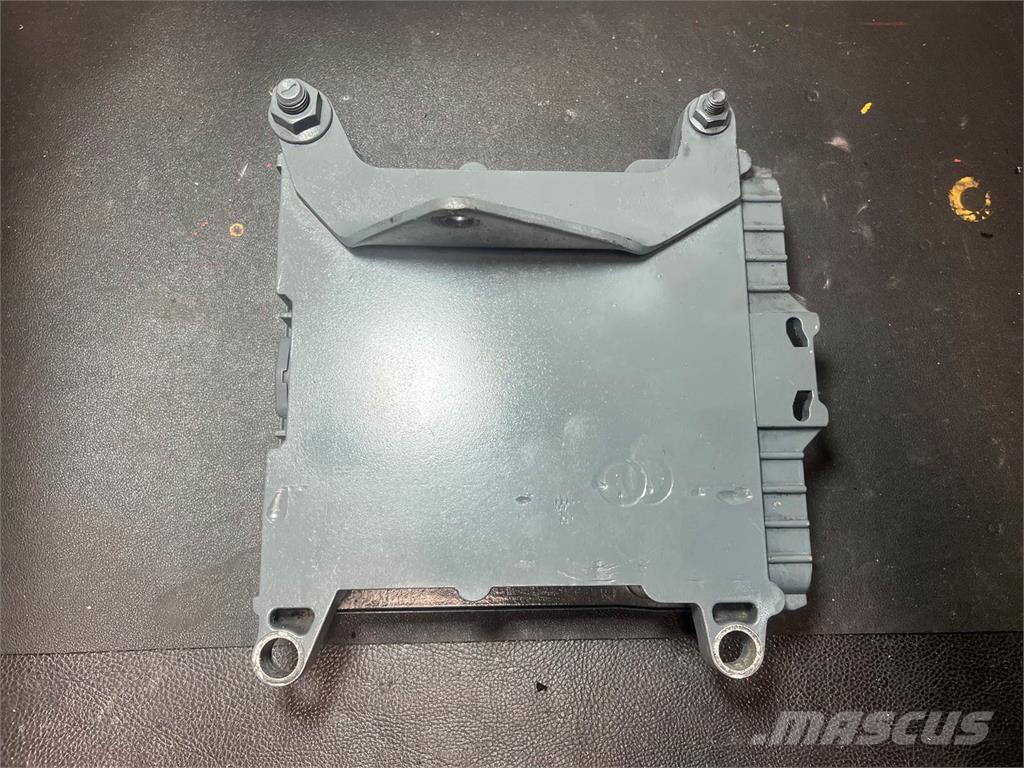 Mack AMI Componentes electrónicos