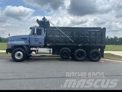 Mack CL713 Bañeras basculantes usadas