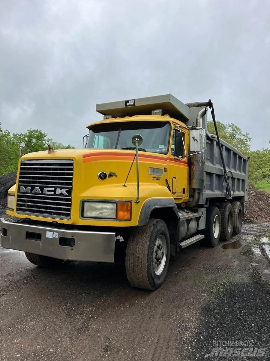 Mack CL713 Bañeras basculantes usadas