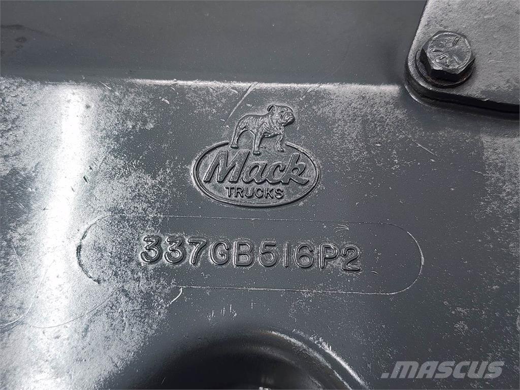 Mack E6 Otros componentes