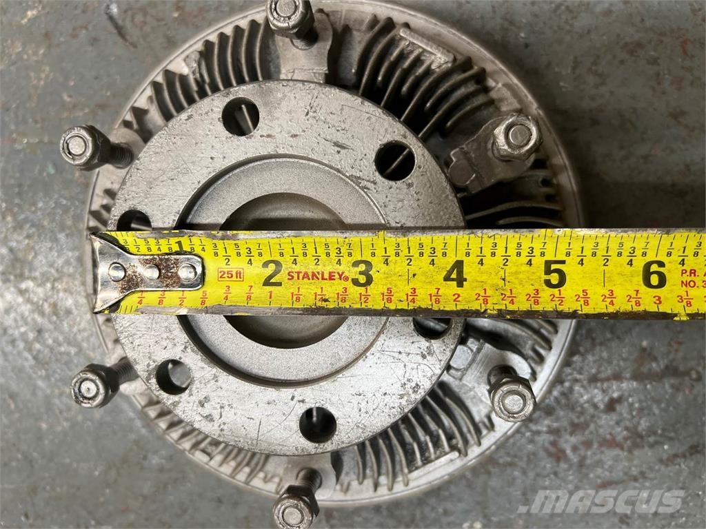 Mack EM7 Otros componentes