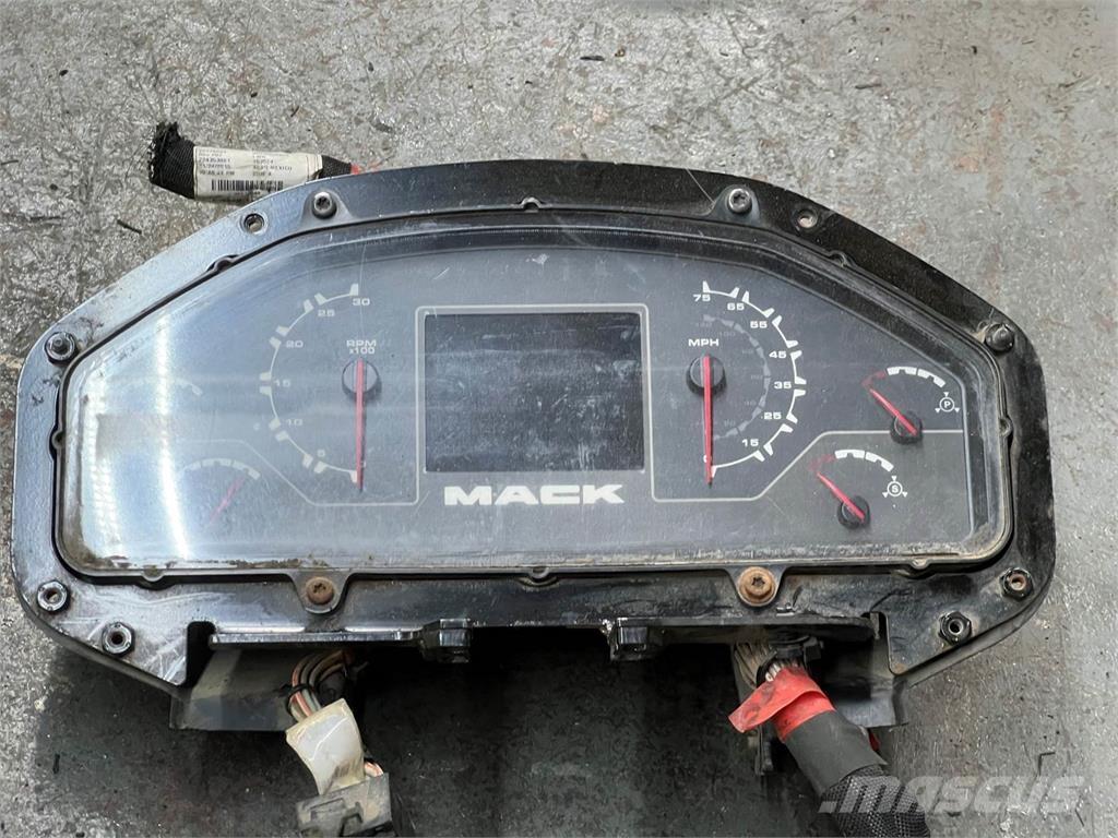 Mack LE613 Otros componentes