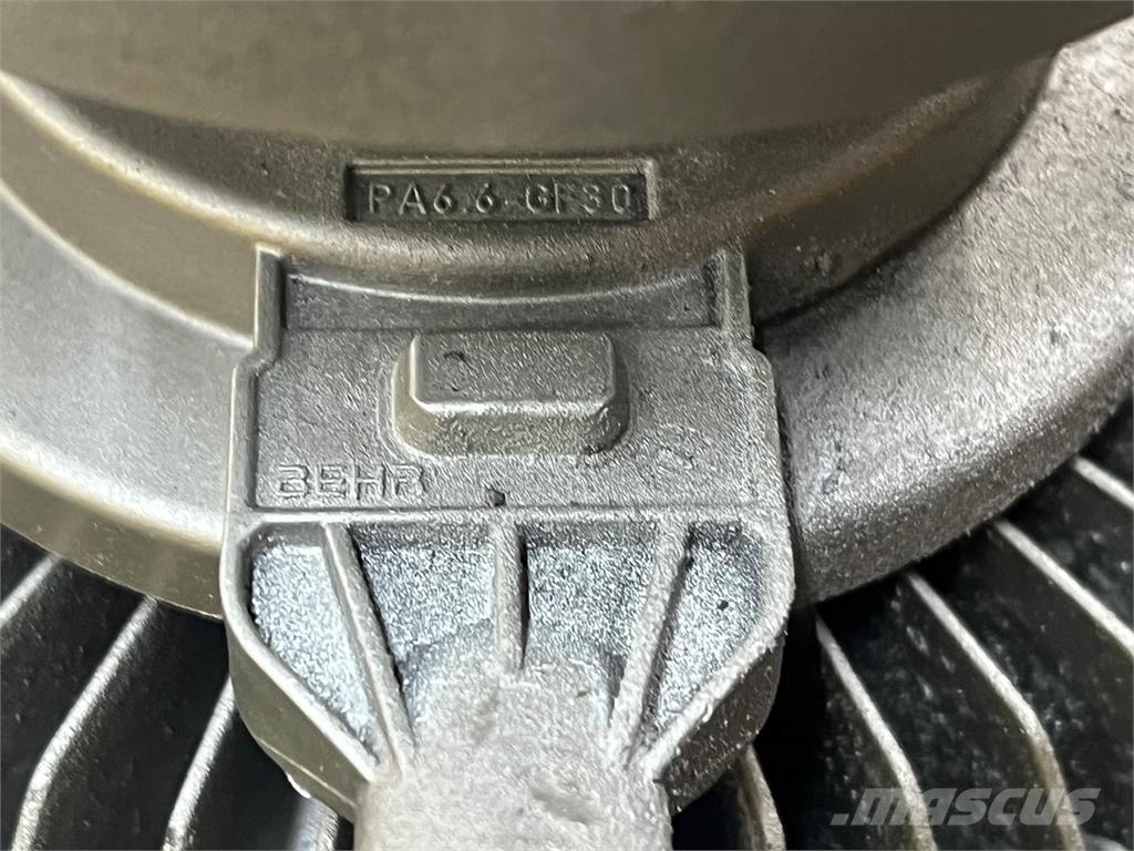 Mack MP7 Otros componentes