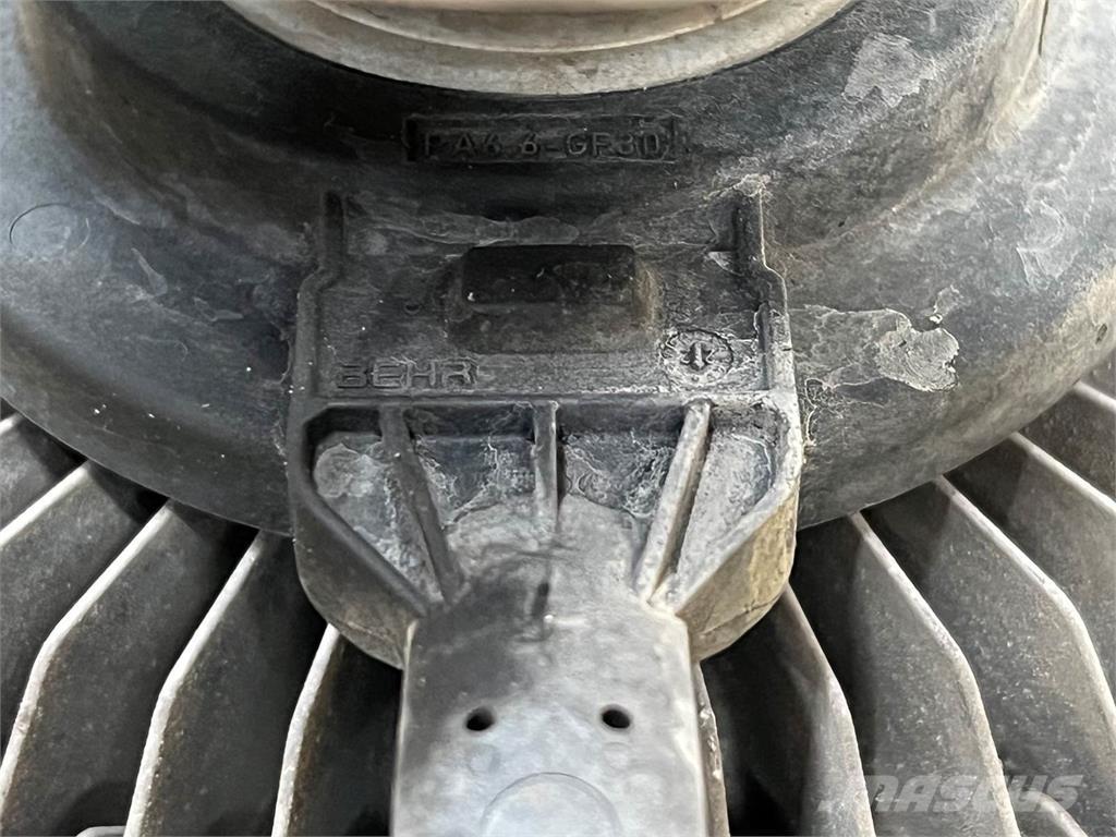 Mack MP7 Otros componentes