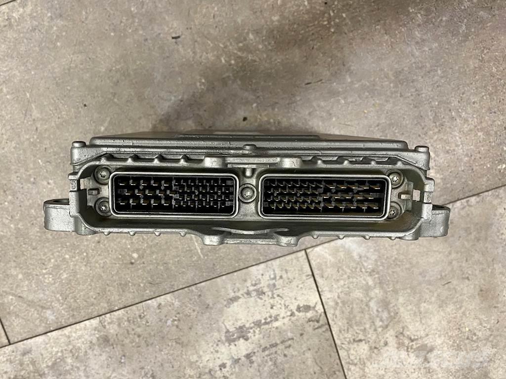 Mack N/A Componentes electrónicos