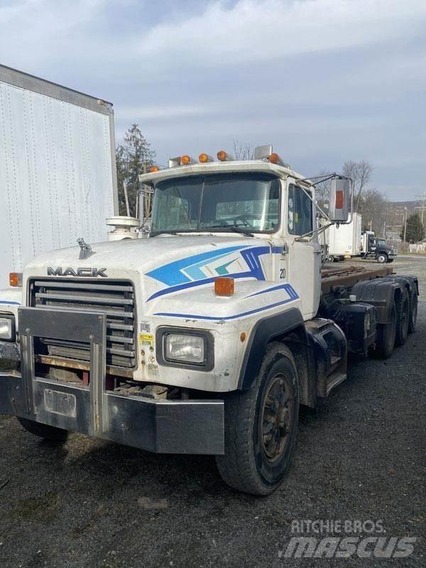 Mack RD690 Camiones elevadores de gancho