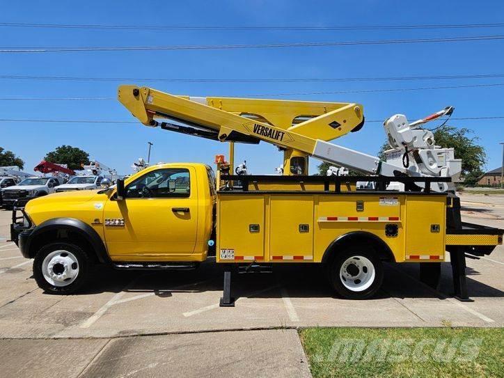 RAM 5500 Plataformas sobre camión