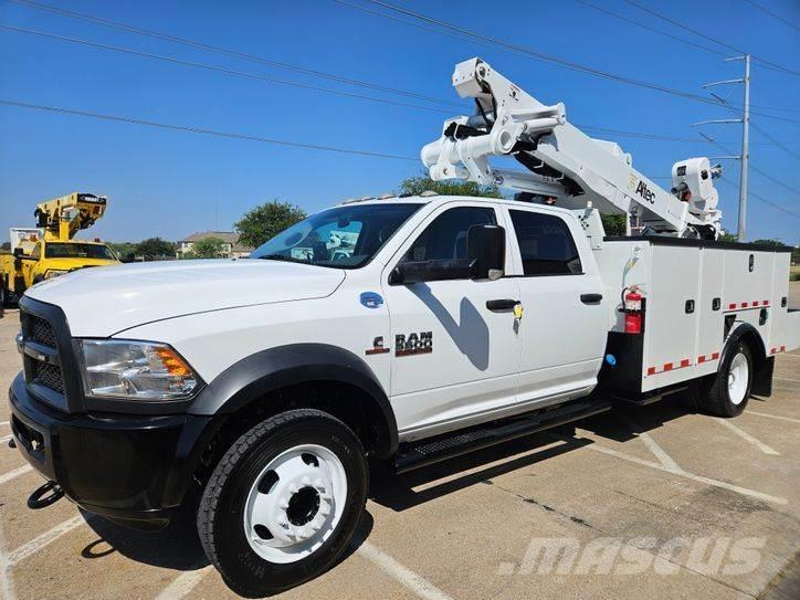 RAM 5500 Plataformas sobre camión