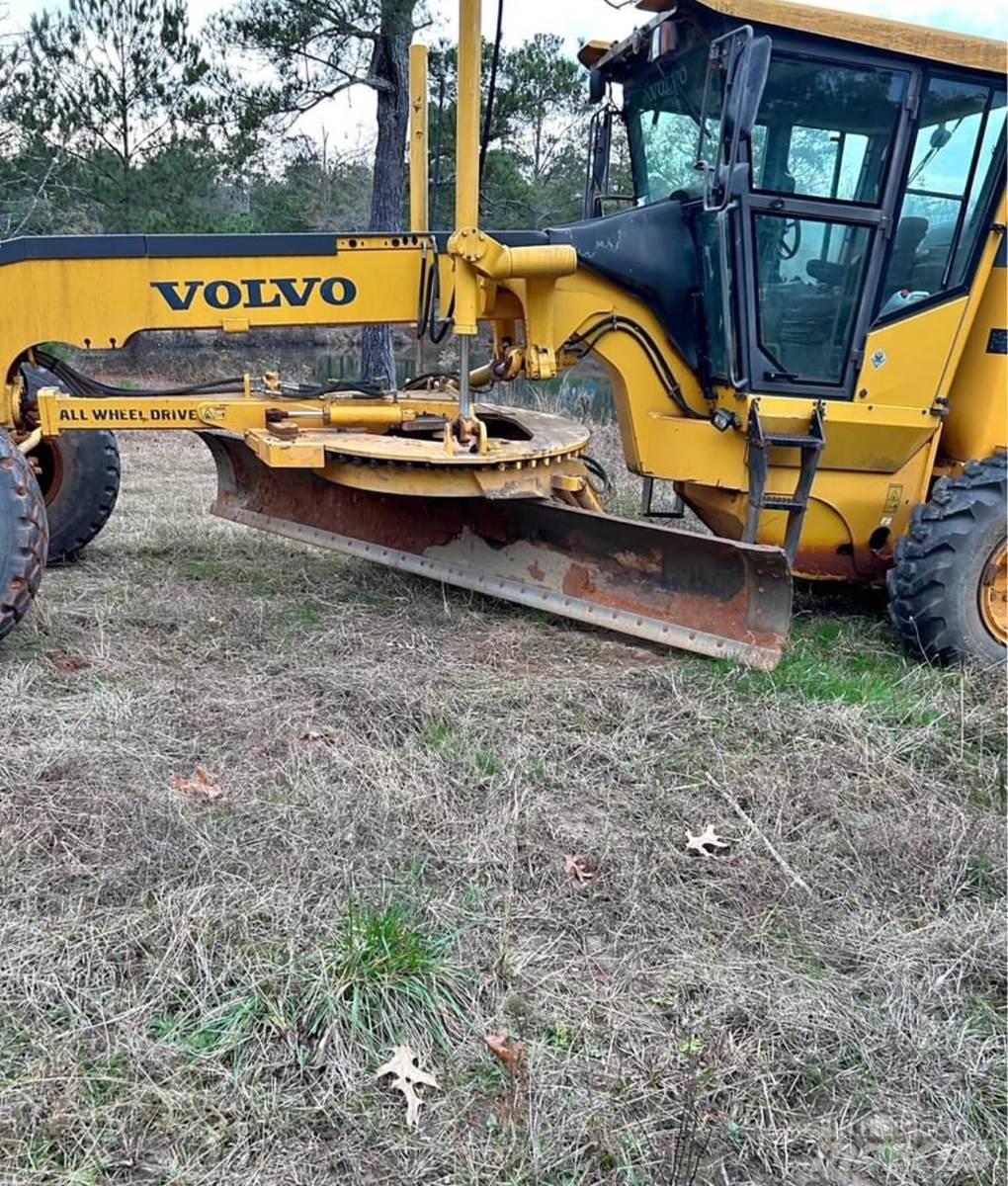 Volvo G946 Niveladoras