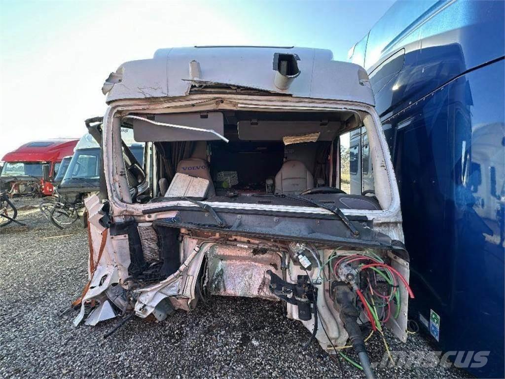 Volvo VNL Otros componentes