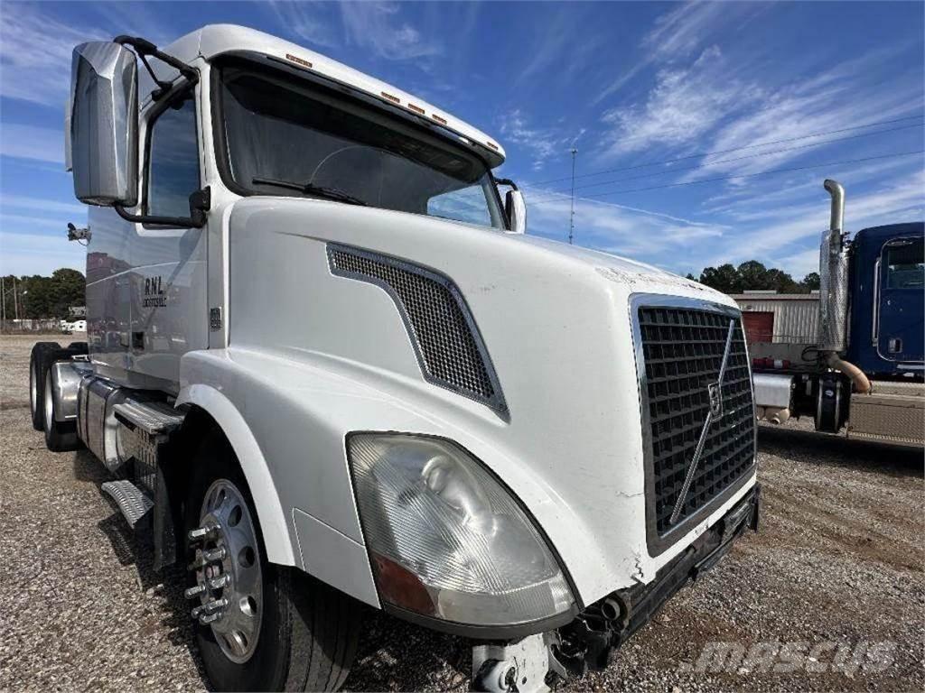 Volvo VNL Otros componentes