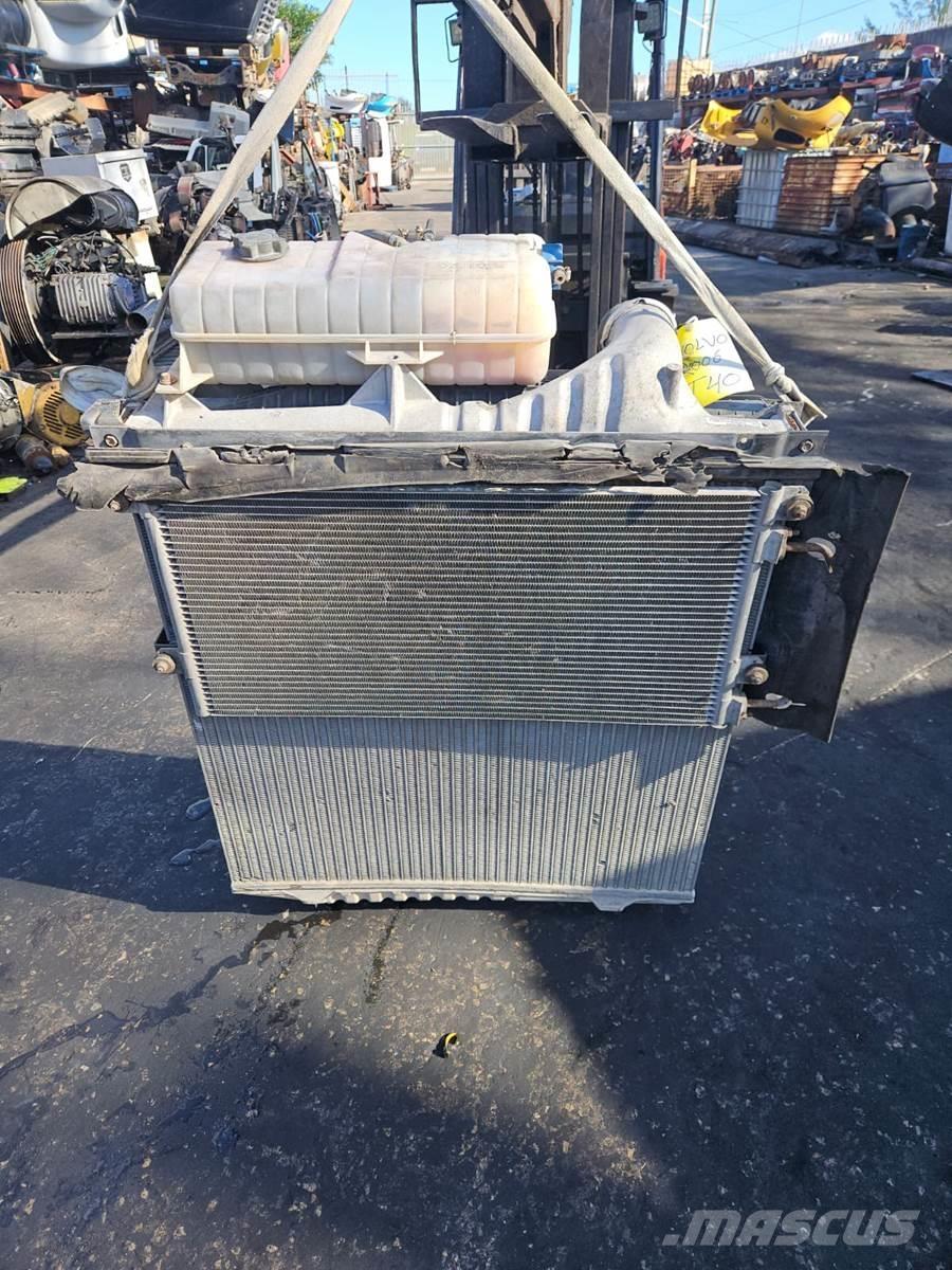 Volvo VNL Radiadores
