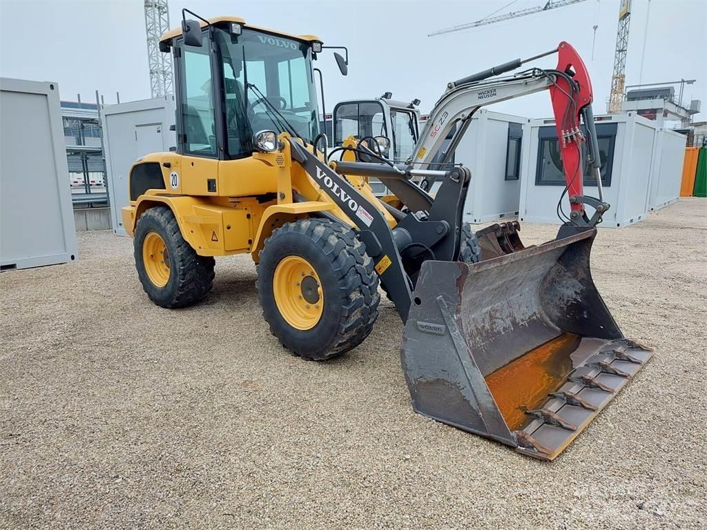 Volvo L30G Cargadoras sobre ruedas