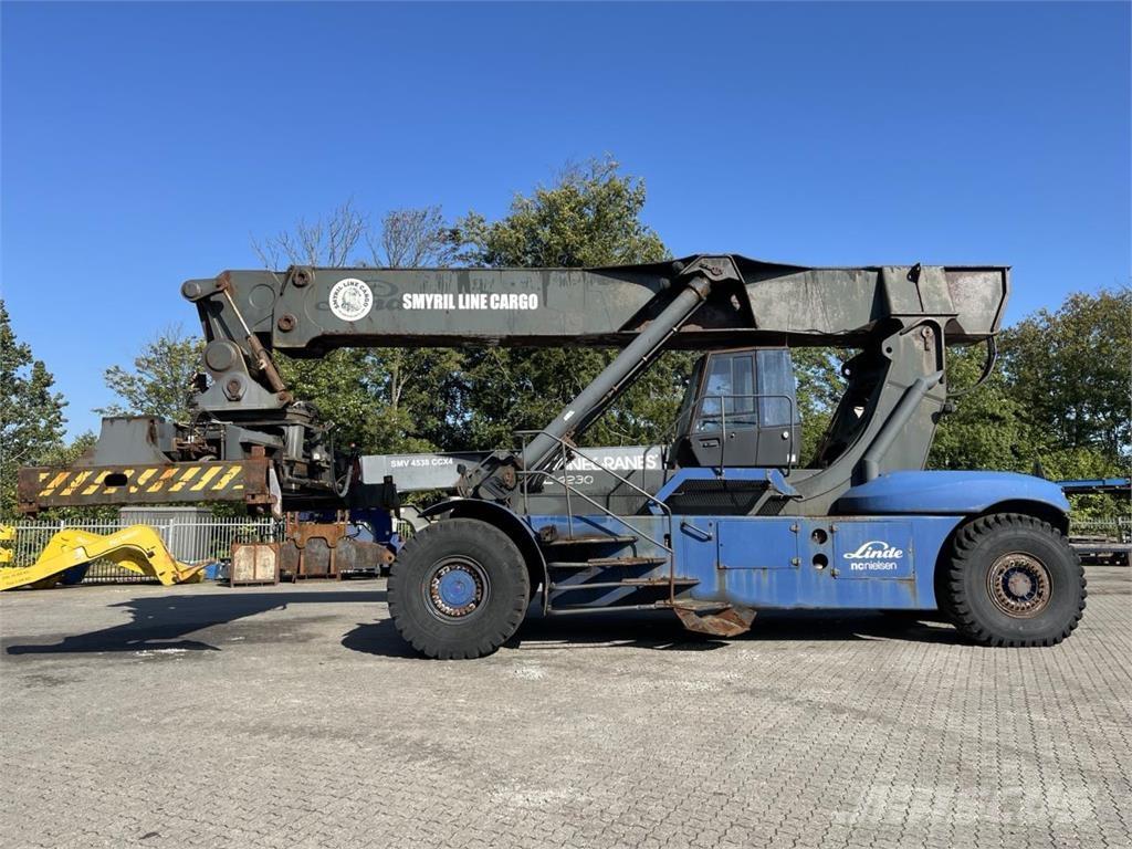 Linde C4230 TL5 Montacargas de alcance de gran altura