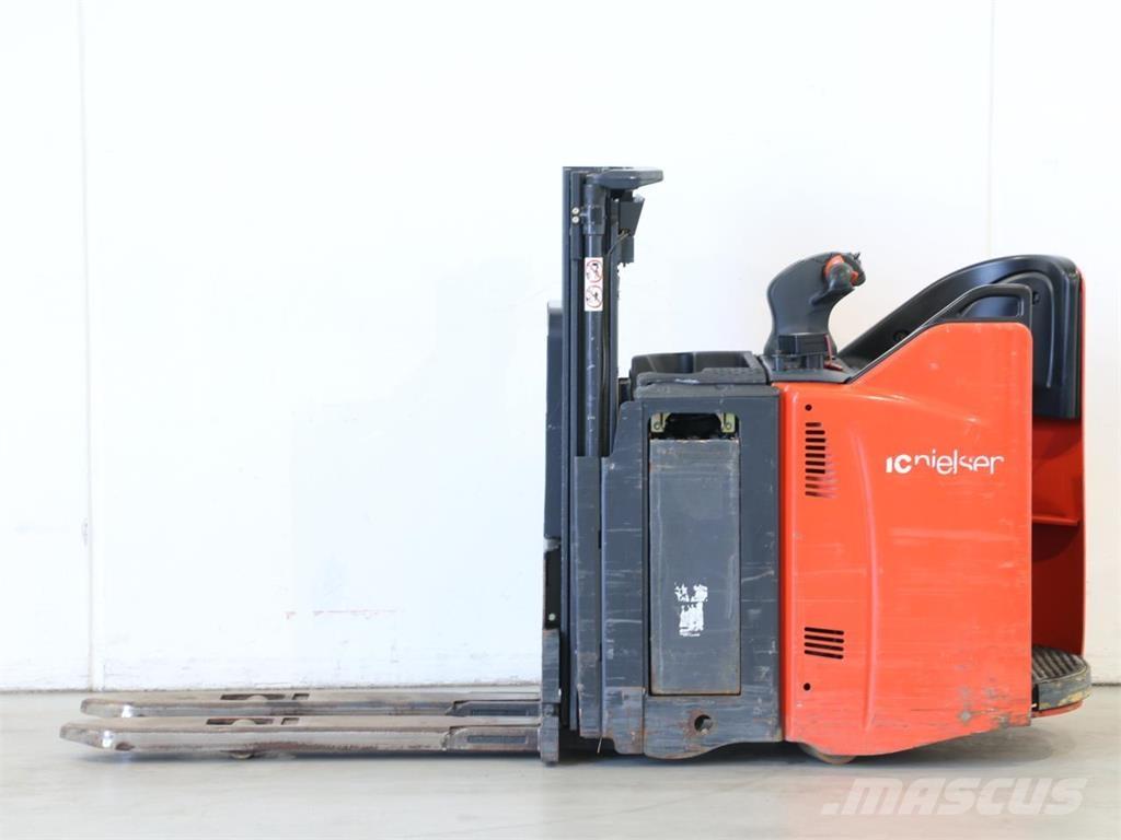 Linde L12SP/133-00 Montacargas manual