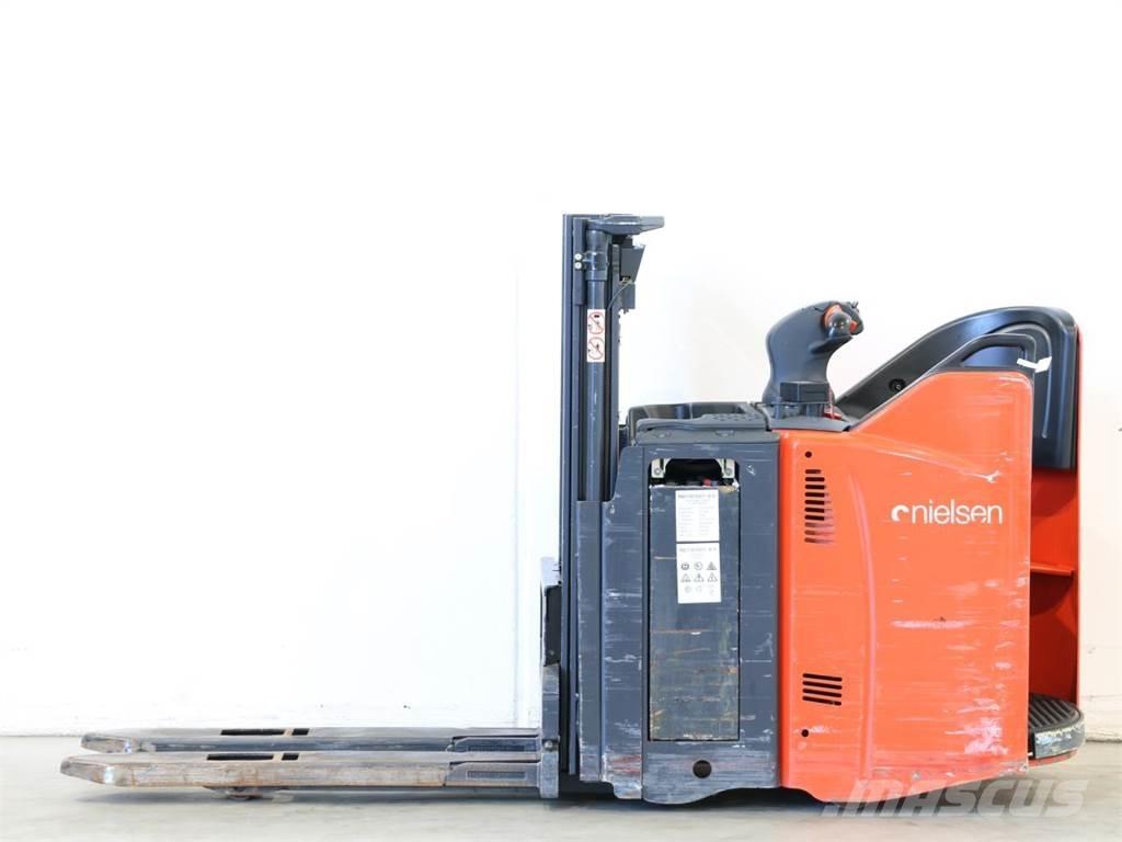 Linde L12SP/133-00 Montacargas manual