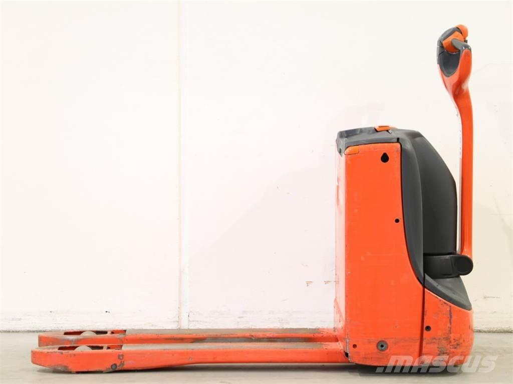 Linde T16/1152-00 Montacargas manual