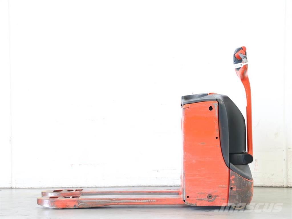 Linde T16/1152-00 Montacargas manual