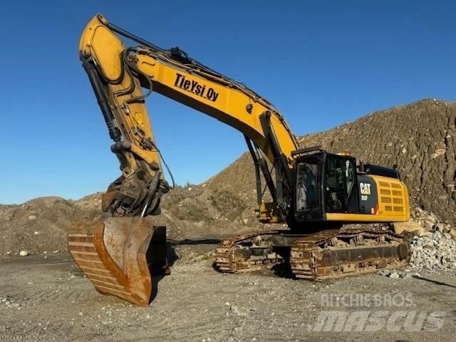 CAT 352F Excavadoras sobre orugas