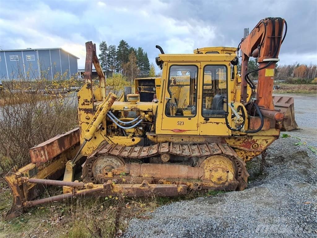 CAT D4D Buldozer sobre oruga