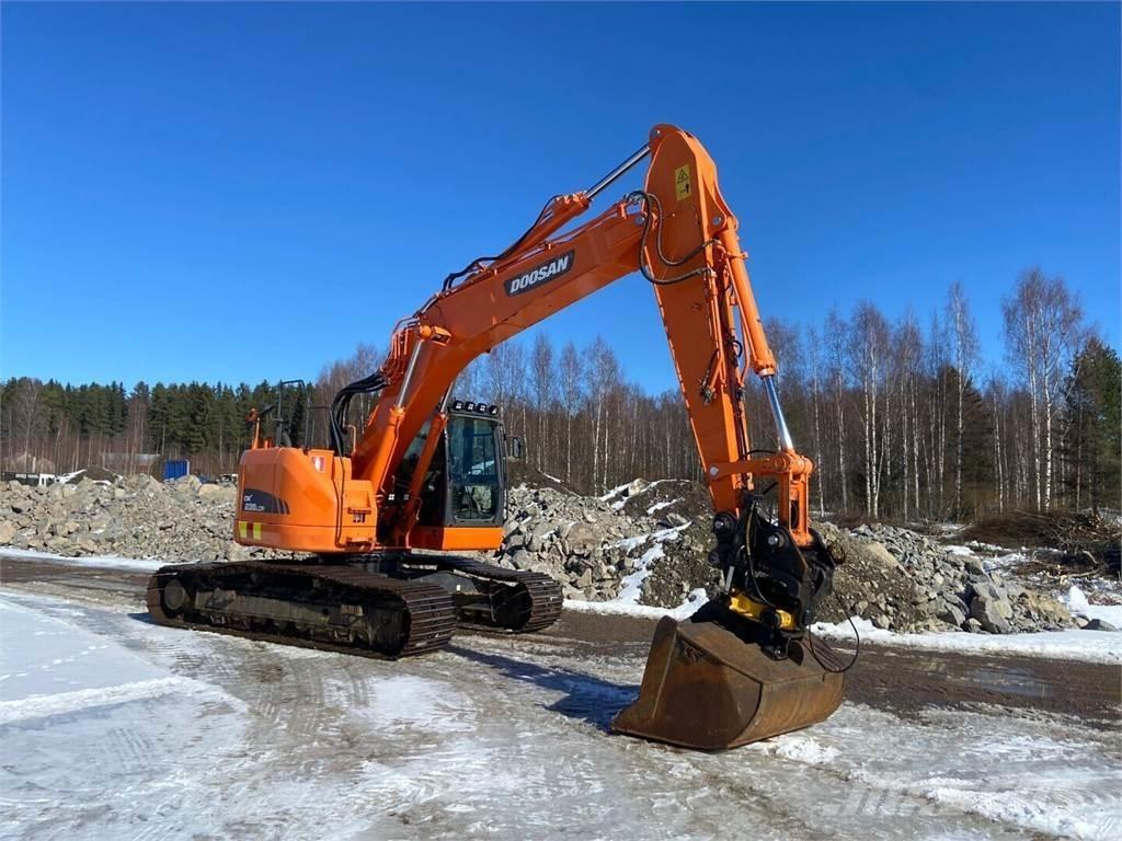 Doosan DX 235 LCR Excavadoras sobre orugas