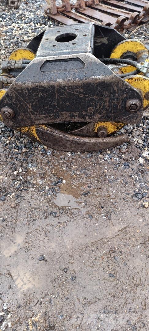  Grippen risukoura Pinzas