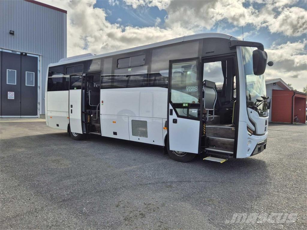 Isuzu Grand Toro Autobuses tipo pullman