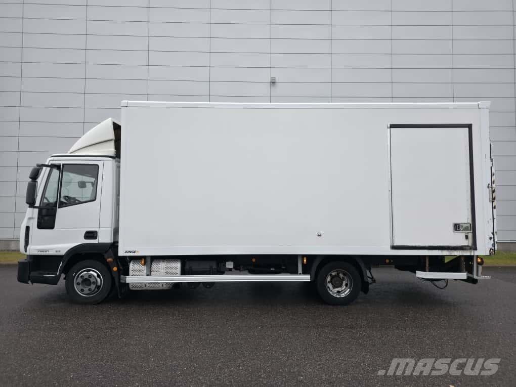 Iveco Eurocargo Camiones con caja de remolque