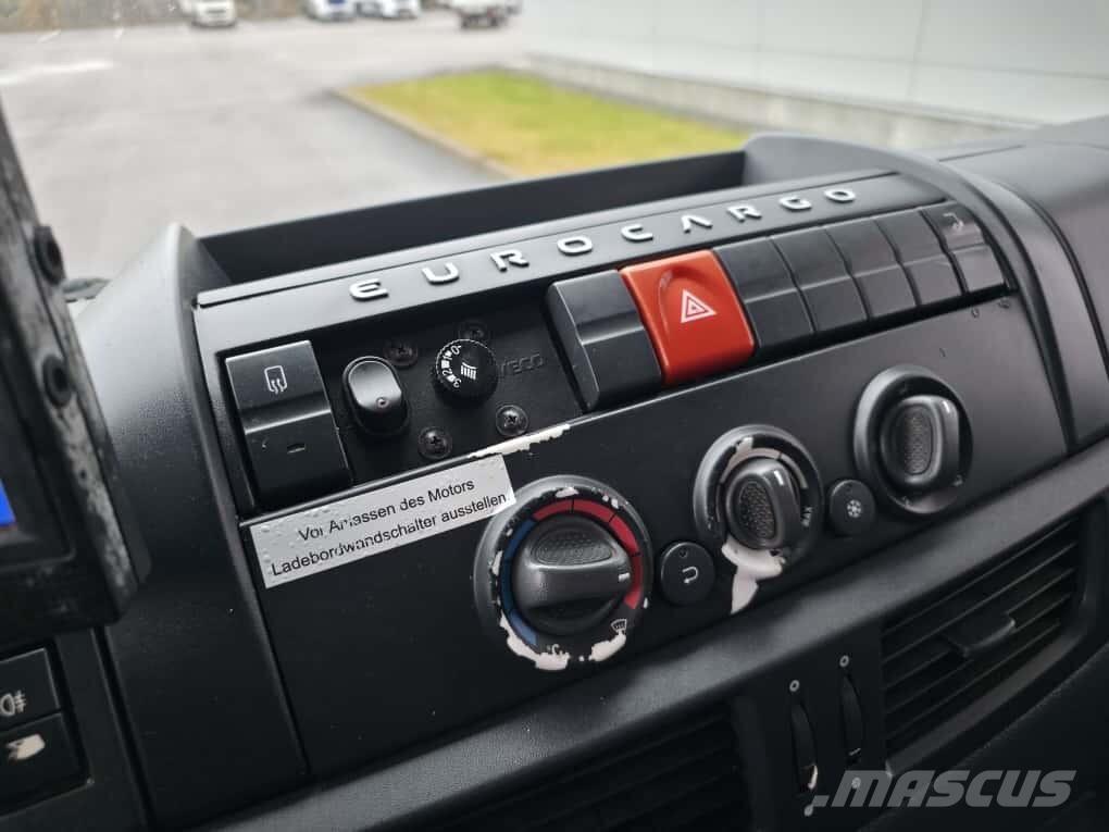 Iveco Eurocargo Camiones con caja de remolque